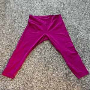 Lululemon Wunder Train- Ripened Raspberry Size 18